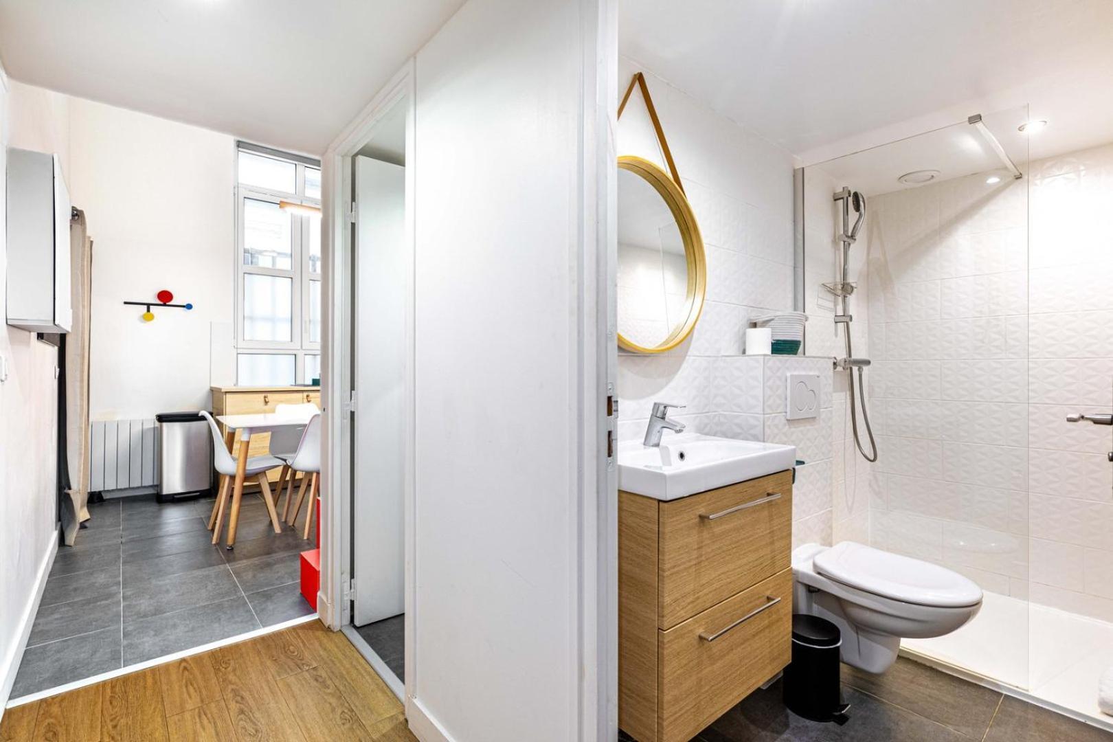 Disponible - Paris - All Equipped Duplex - From 1 To 6 Guests パリ エクステリア 写真